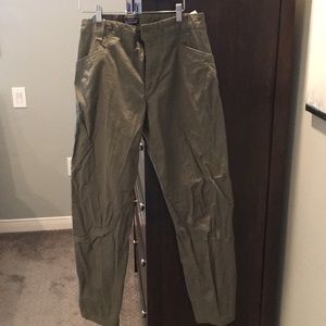 Men’s size 33 green pants Patagonia